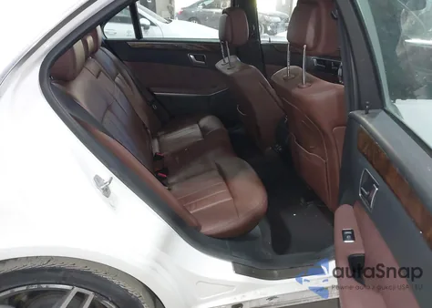 2015 Mercedes-Benz E 350 4Matic z USA, uszkodzony, nr VIN WDDHF8JB7FB135625